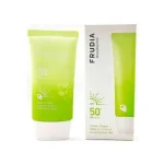 خرید ضد آفتاب ژل کرم خنک‌کننده میوه انگور سبز فرودیا Frudia