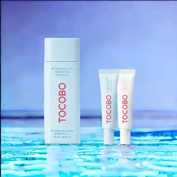 خرید کرم ضدآفتاب آبرسان بایو واتری توکوبو (بسته هدیه‌دار) Tocobo