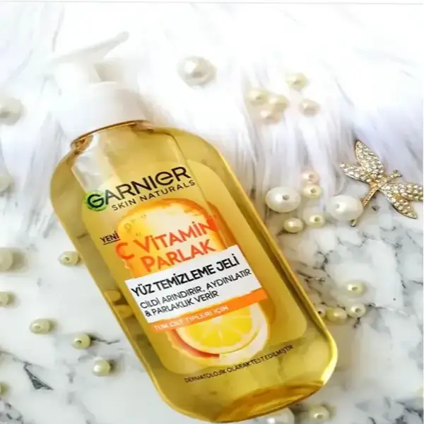 قیمت ژل پاک‌کننده پوست ویتامین C مدل پارلک گارنیر