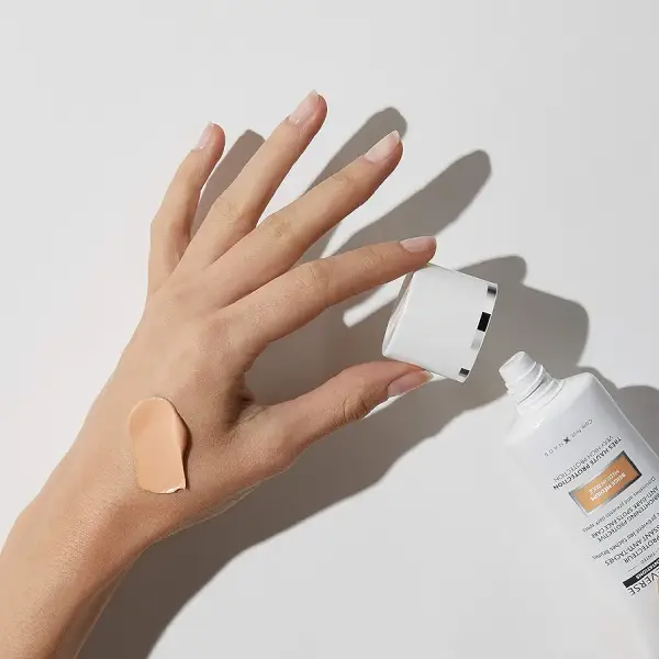 قیمت ضد آفتاب رنگی ضد لک فوتو ریورس استادرم +SPF50